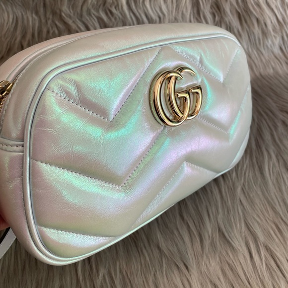 NEW! GUCCI•GG Iridescent Chevron Matelasse Quilted Camera Bag - Picture 14 of 14
